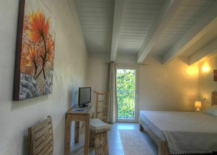 La Casa Di Pier Pensjonat Olbia